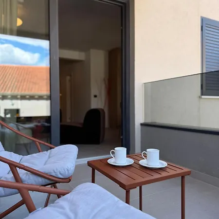 Manina - Boutique & Cozy Retreat