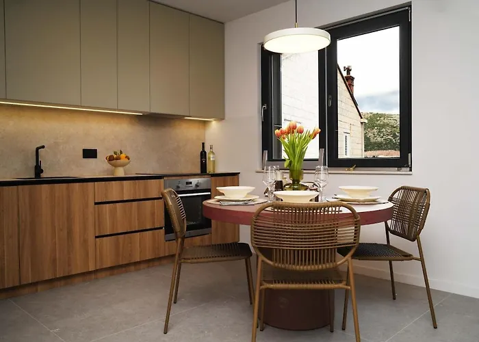 Manina - Boutique & Cozy Retreat Apartament *